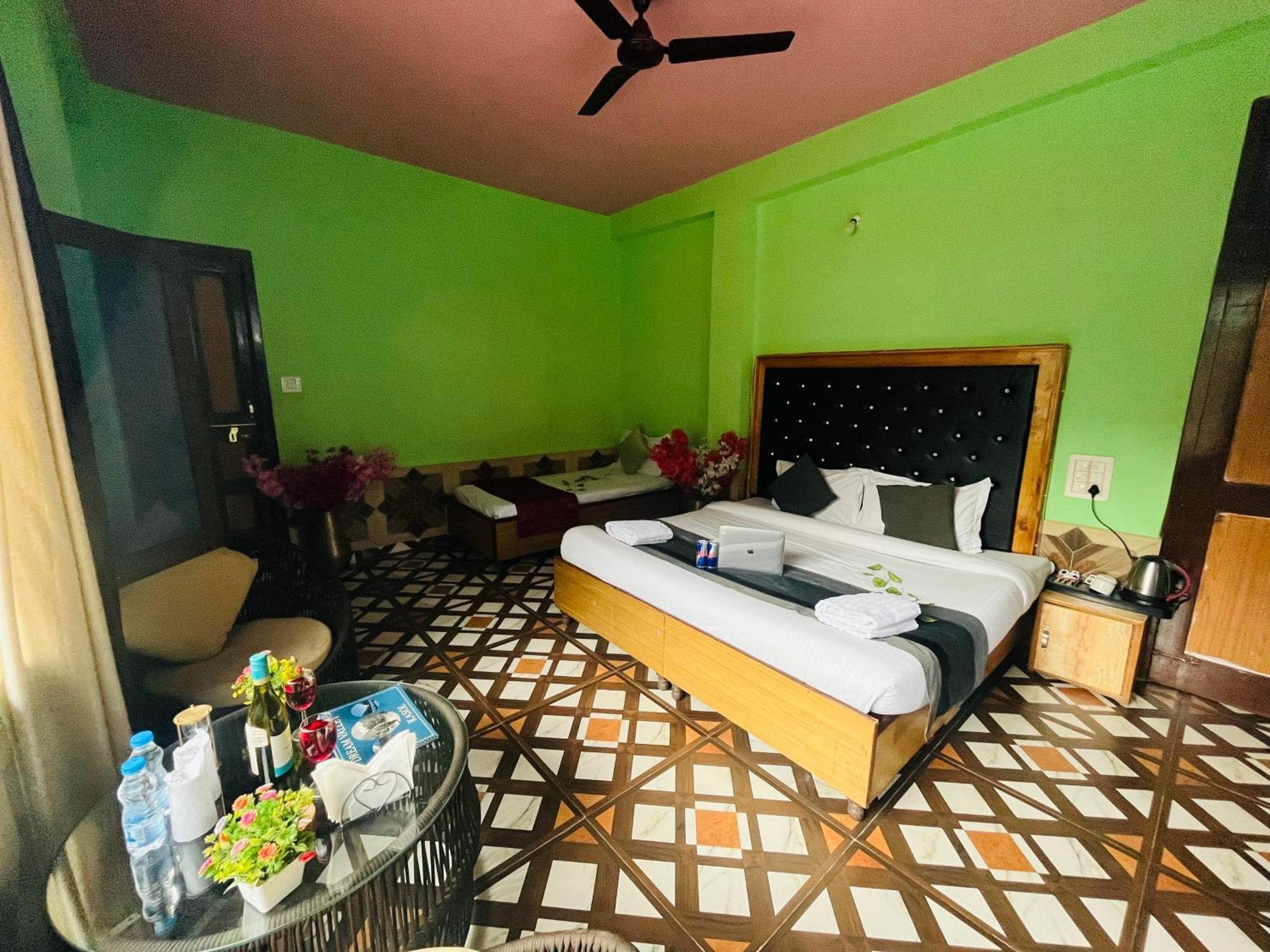 Russian Unit Kasol By Valley Exterior foto