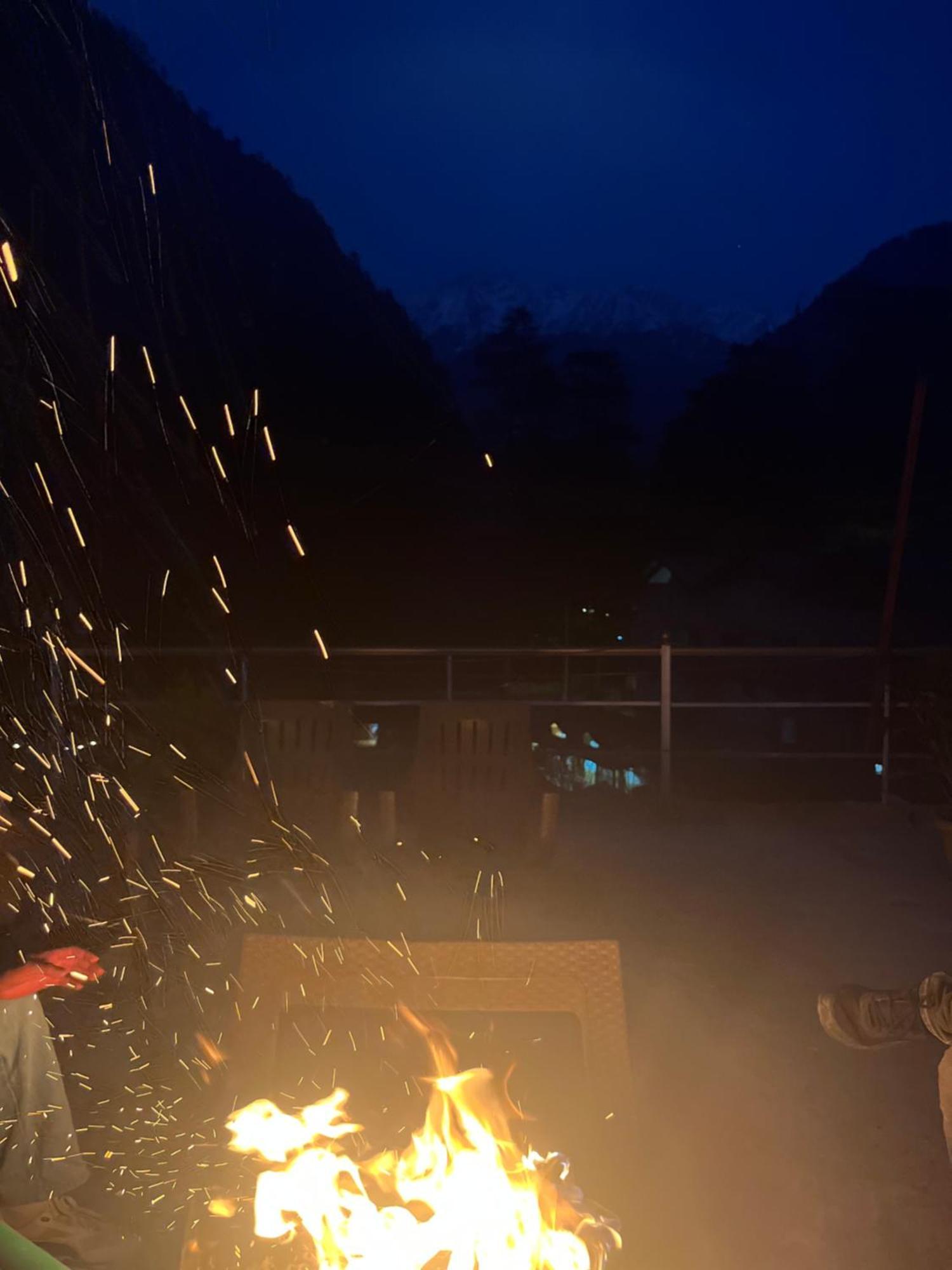 Russian Unit Kasol By Valley Exterior foto
