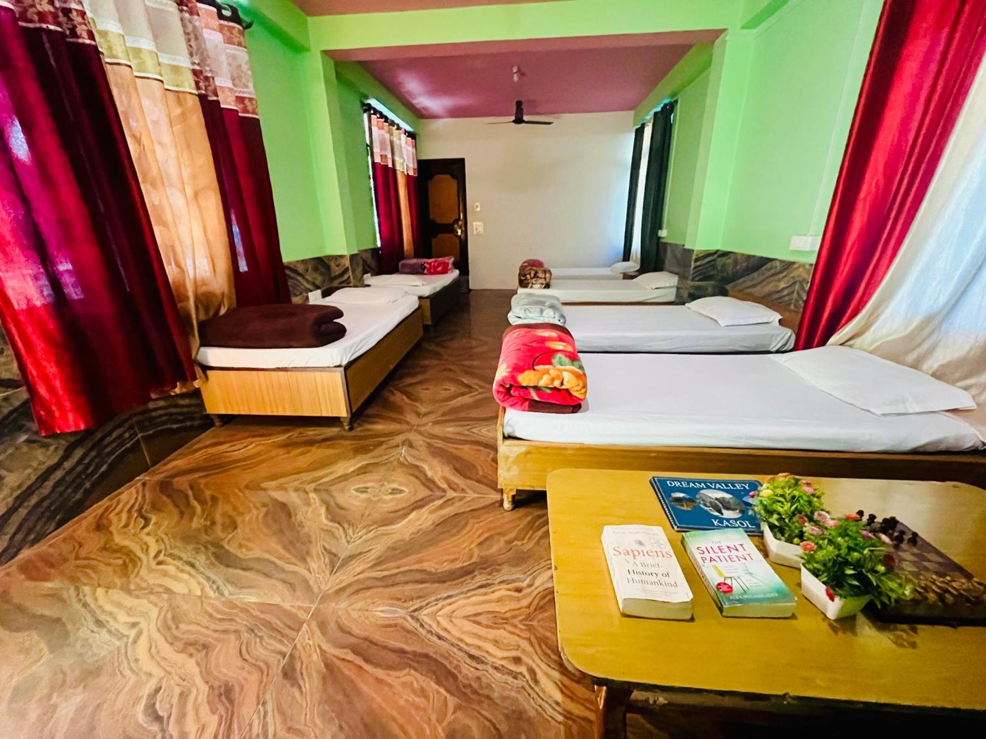 Russian Unit Kasol By Valley Exterior foto